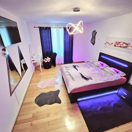 Apartment Charmante Dreilaendereck Ch, De & Fr